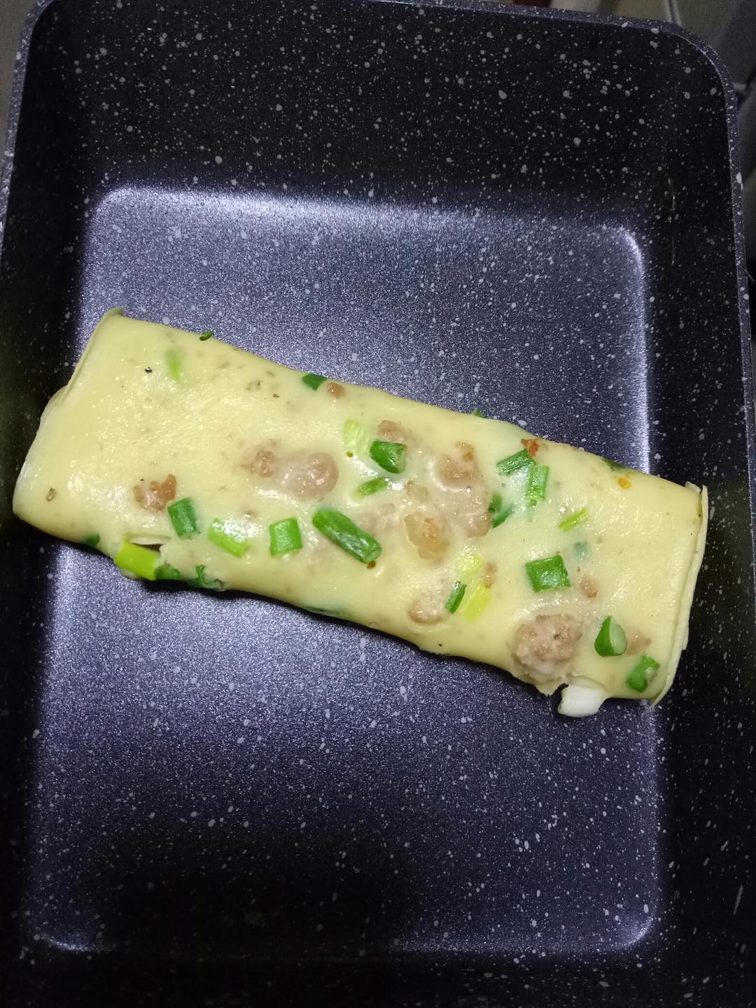 葱花肉沫鸡蛋饼的做法 步骤2