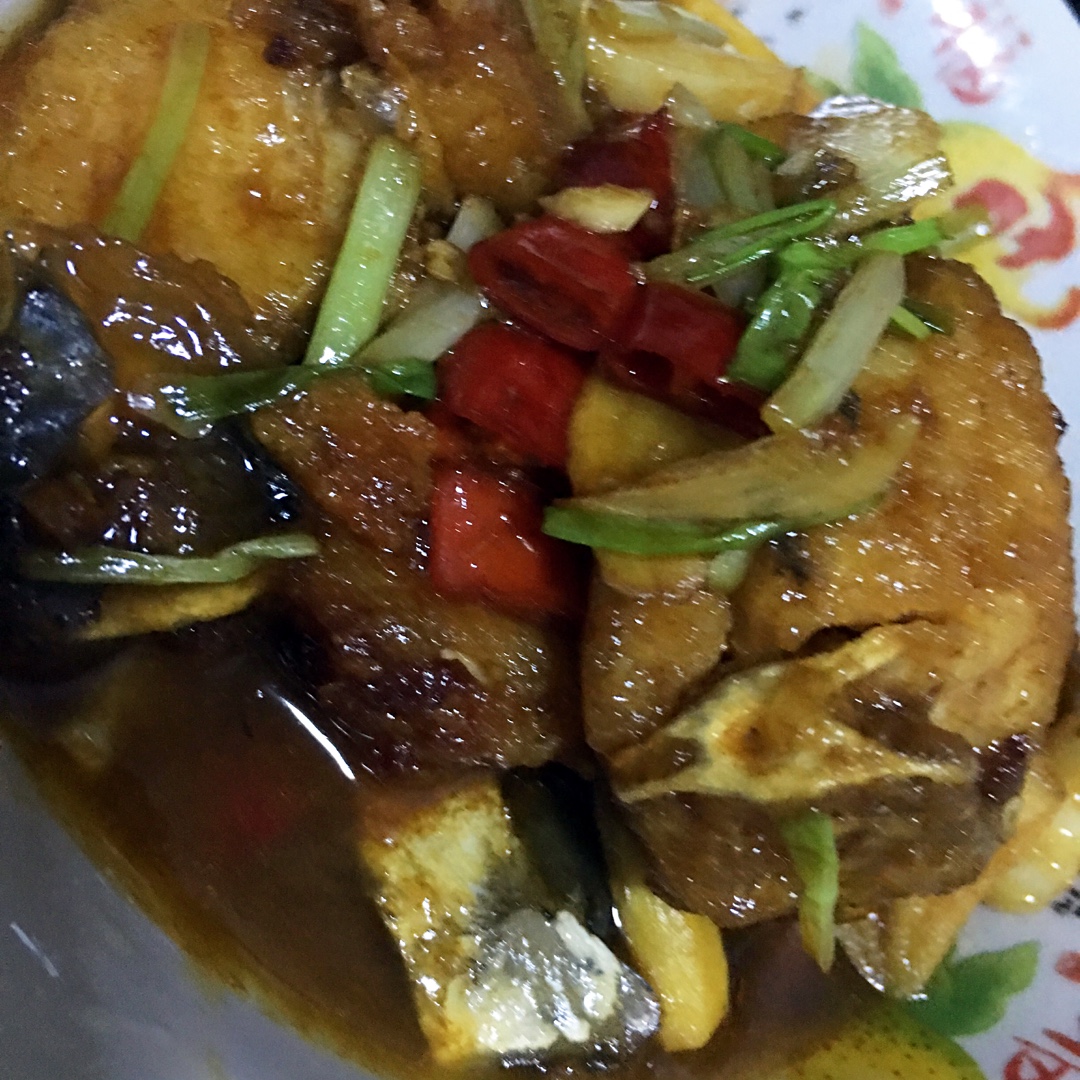 红烧鱼块