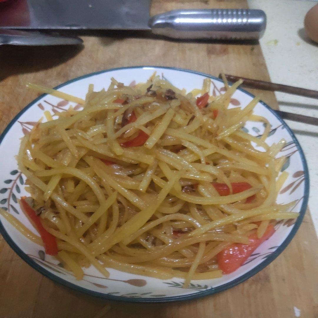 酸辣土豆丝的家常做法 超级下饭