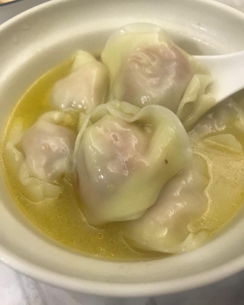 饺子皮做法（附韭菜和鲜菇红萝卜肉馅做法）