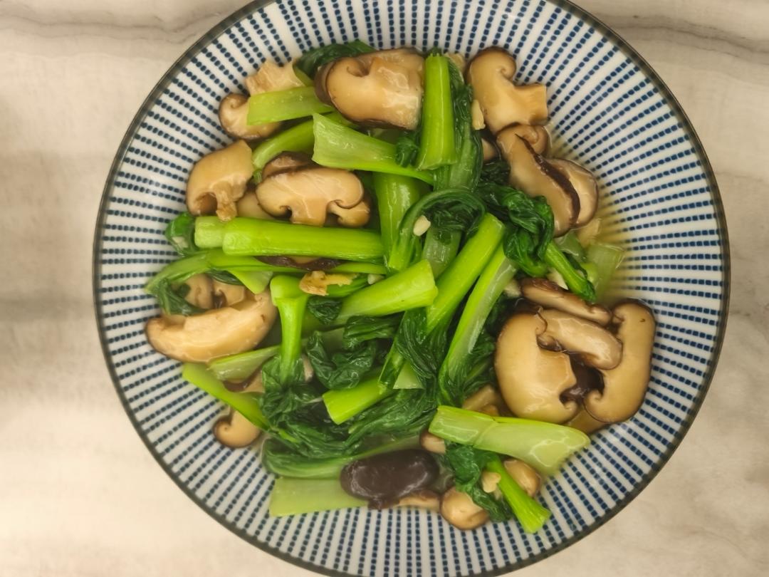 香菇油菜（简单快手）