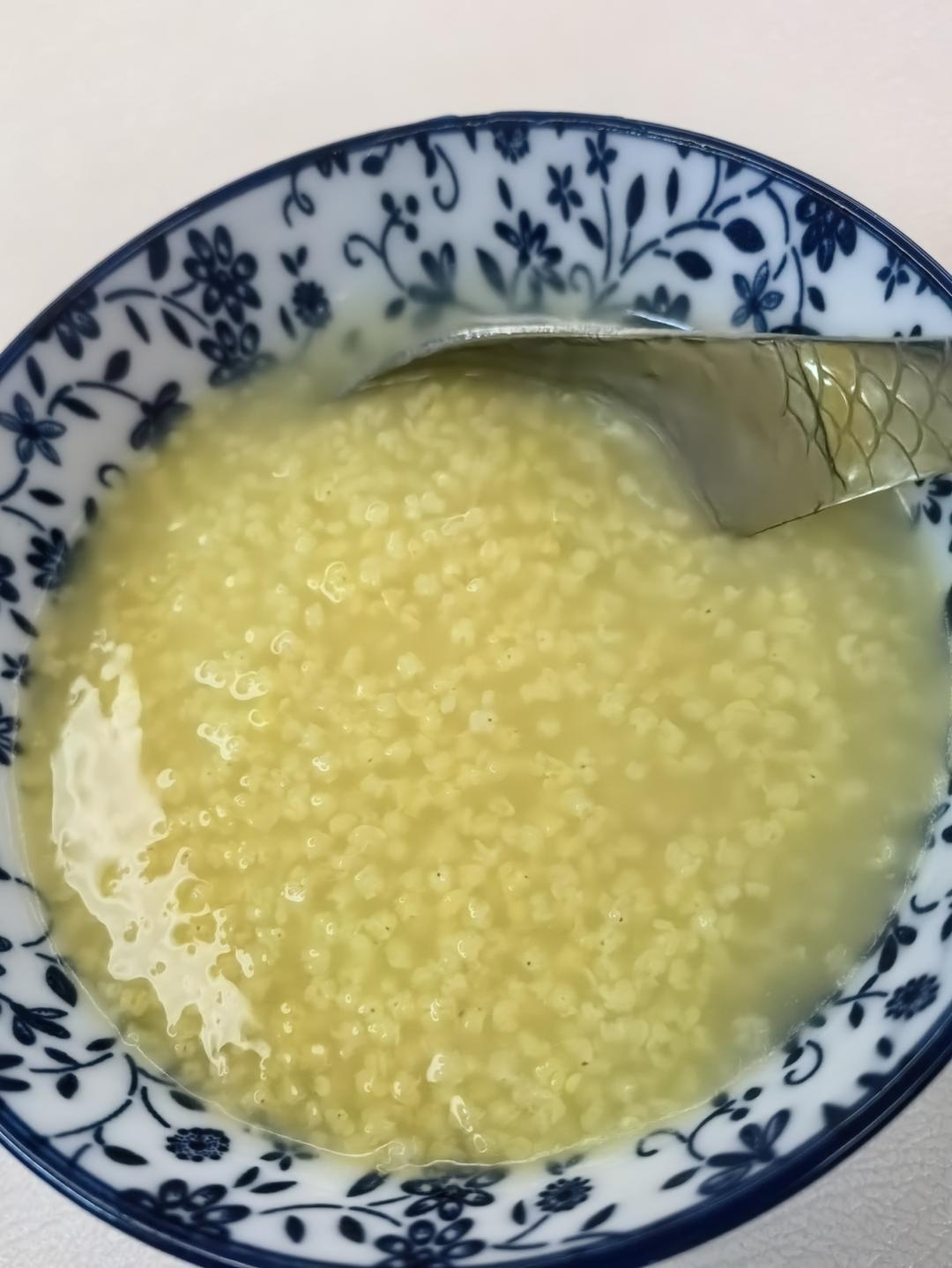 小米粥（小米油飘香）