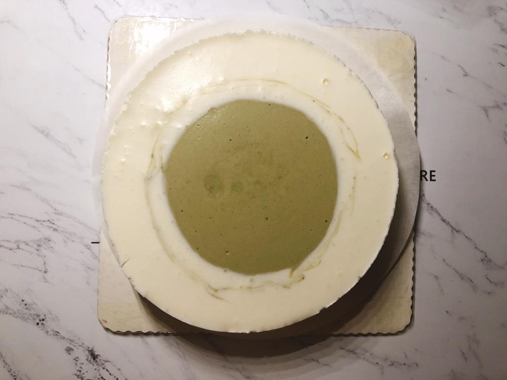 渐变抹茶慕斯蛋糕：我Amanda带着既美又作的抹茶甜点又来了！【曼食慢语】