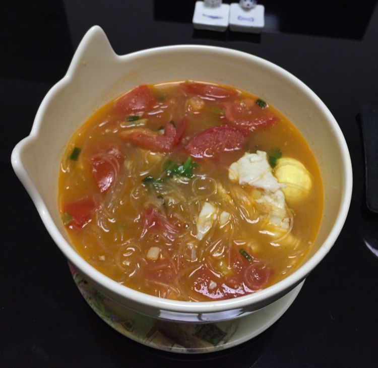 最家常的普通汤面——西红柿鸡蛋龙须面
