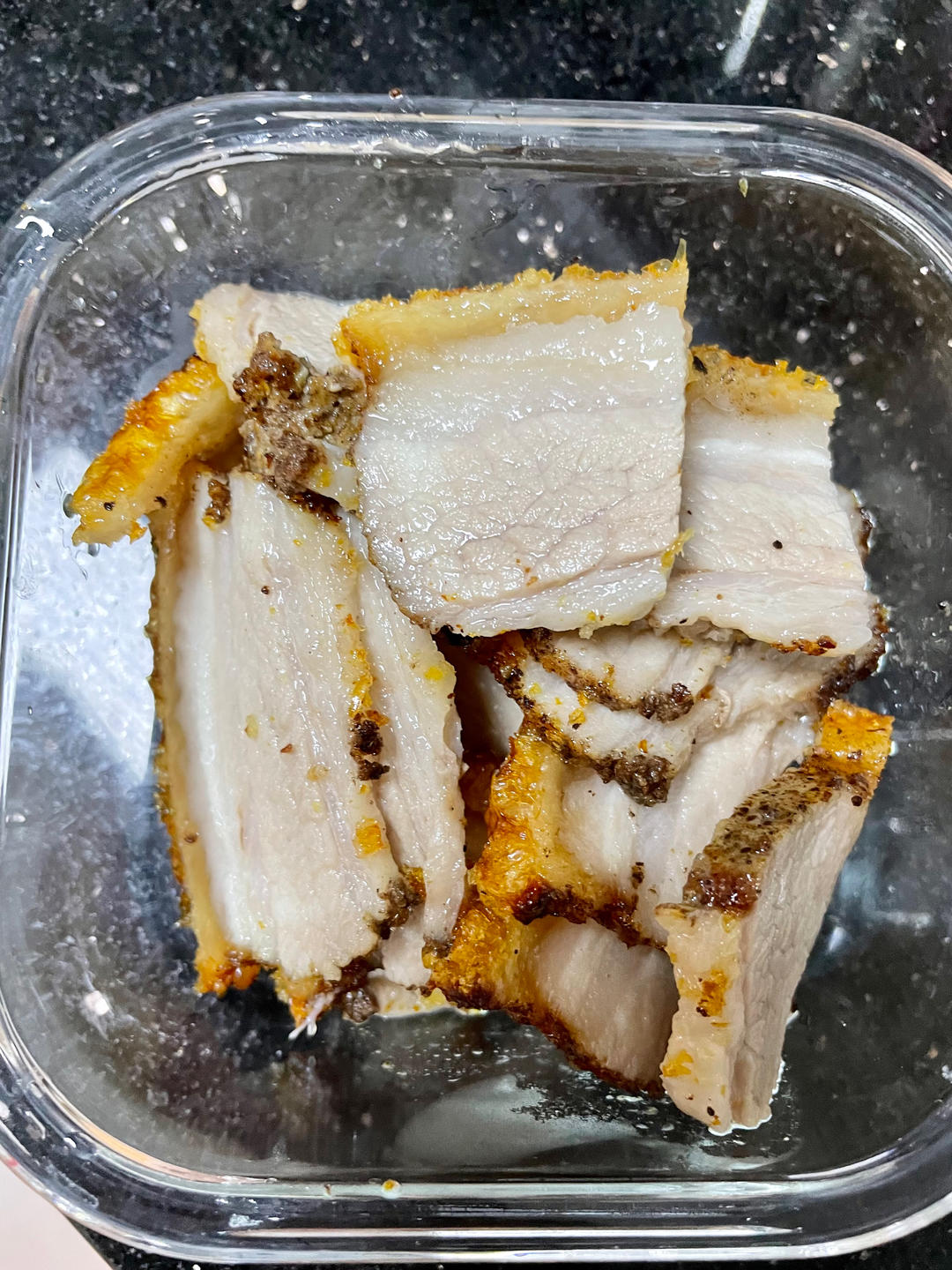 一次就成功的脆皮烧肉