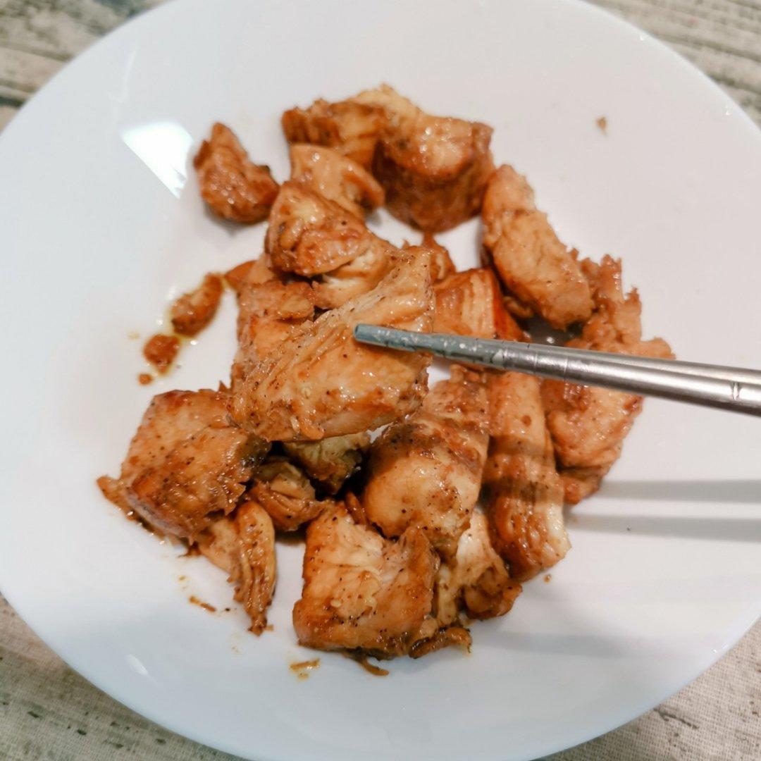 酷炫屌炸天好吃的煎鸡胸肉（香蒜蜂蜜煎鸡胸肉）