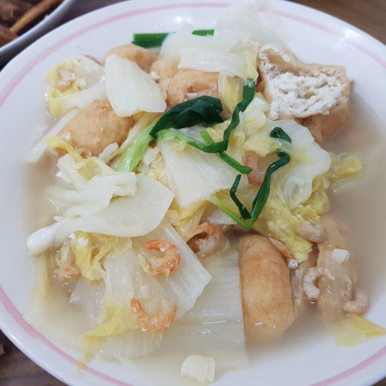 油豆腐焖娃娃菜