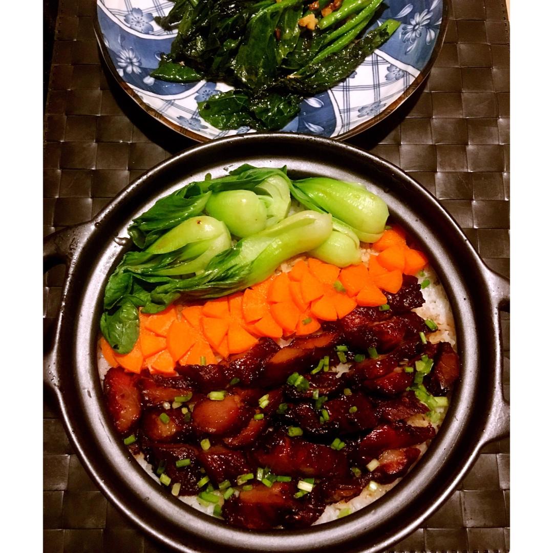 塔吉锅腊味煲仔饭