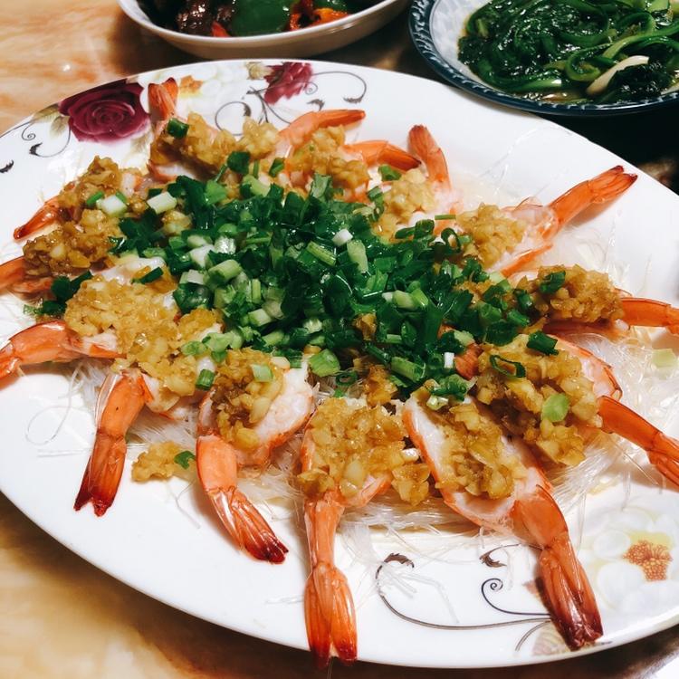 蒜蓉粉丝蒸虾