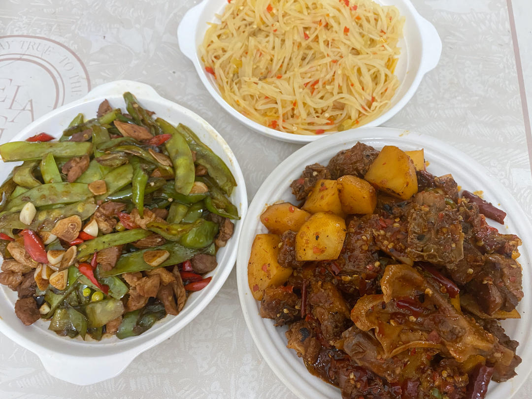 土豆烧鸭子