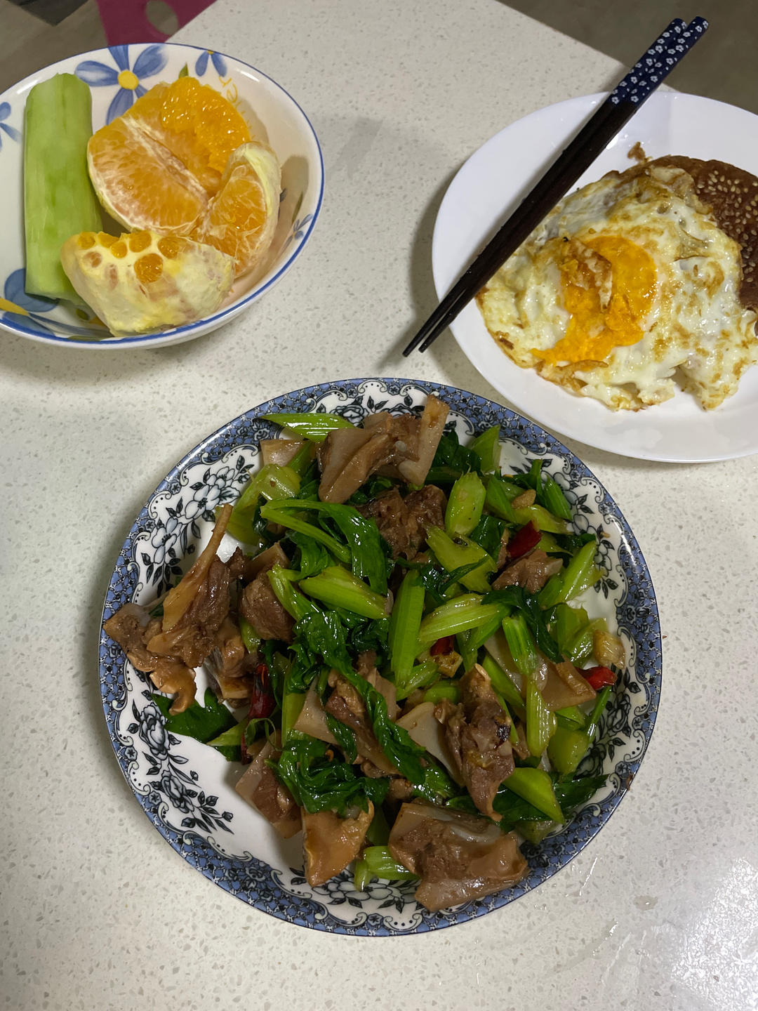 芹菜牛肉末「下饭神器」