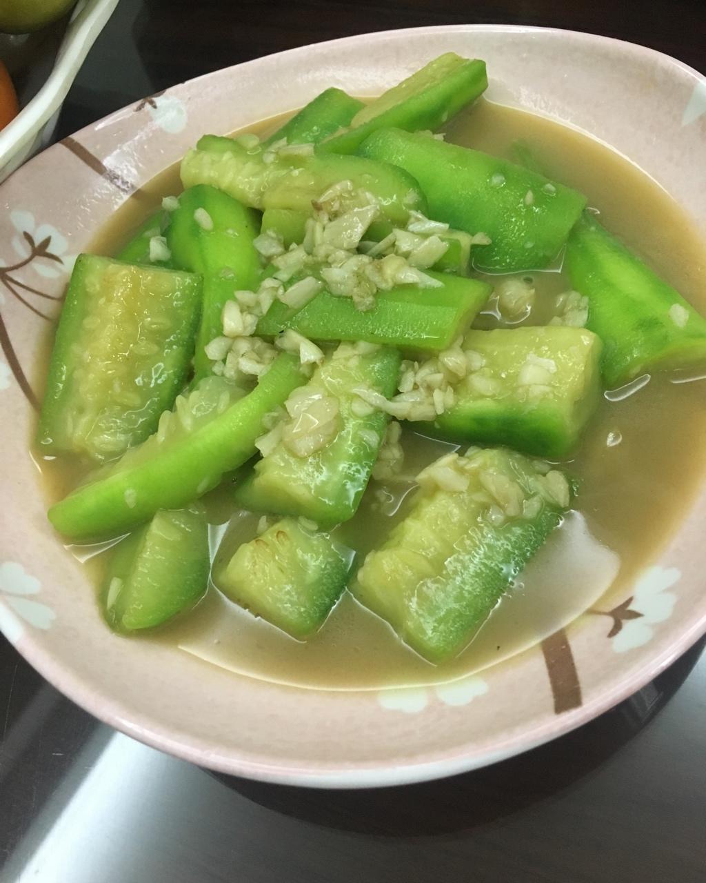 蒜蓉丝瓜/蒜香丝瓜