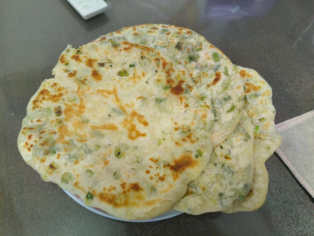 香酥芝麻葱油饼 外酥里软层次多 附细节视频详解