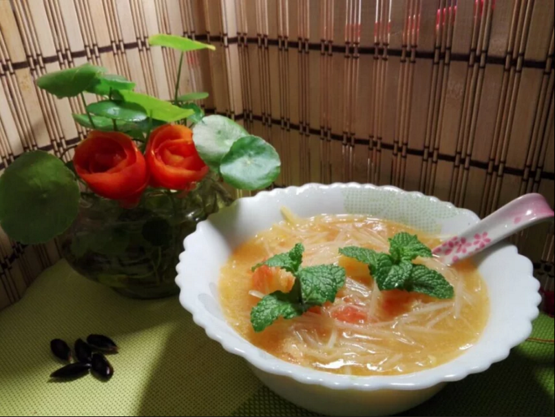 乏力没胃口？来碗酸甜排湿靓汤 丨三色开胃汤~ 圆满素食