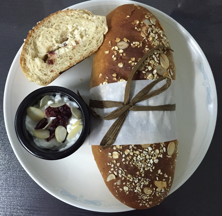 全麦杂粮乳酪面包