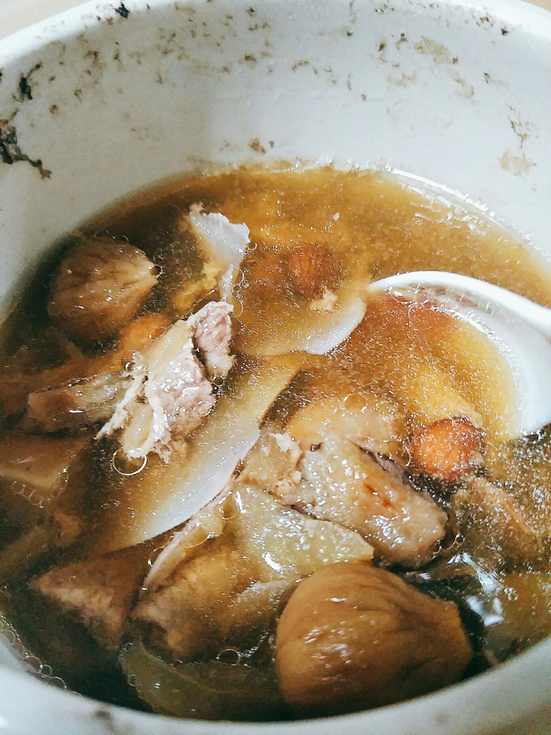 苹果雪梨瘦肉汤