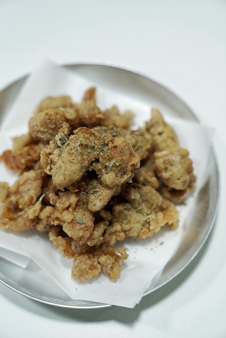 【盐酥鸡】