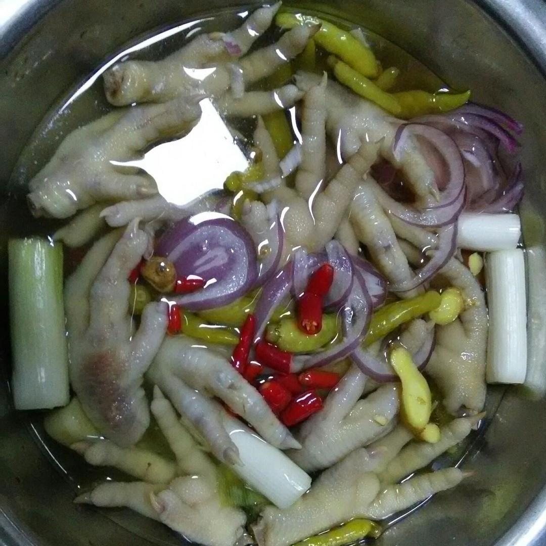 泡凤爪