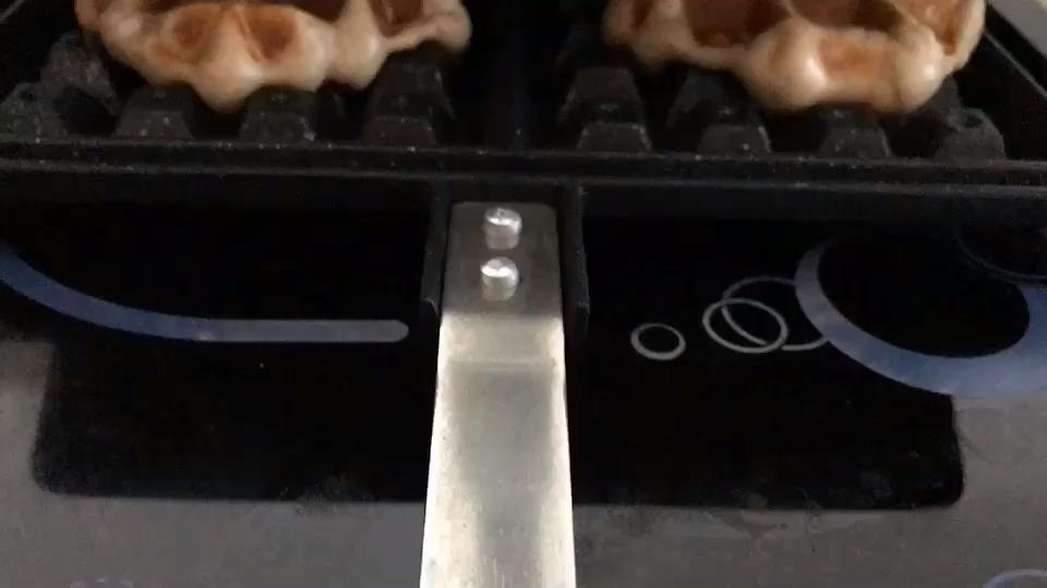 全麦蛋白粉松脆酵母华夫饼【健康小食】