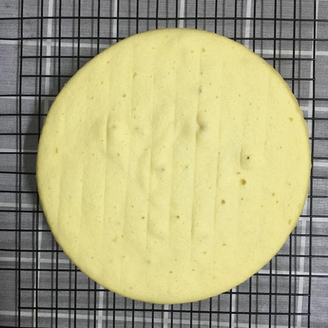 新手不回缩版烤蛋糕（电饭煲版）附拌蛋液视频