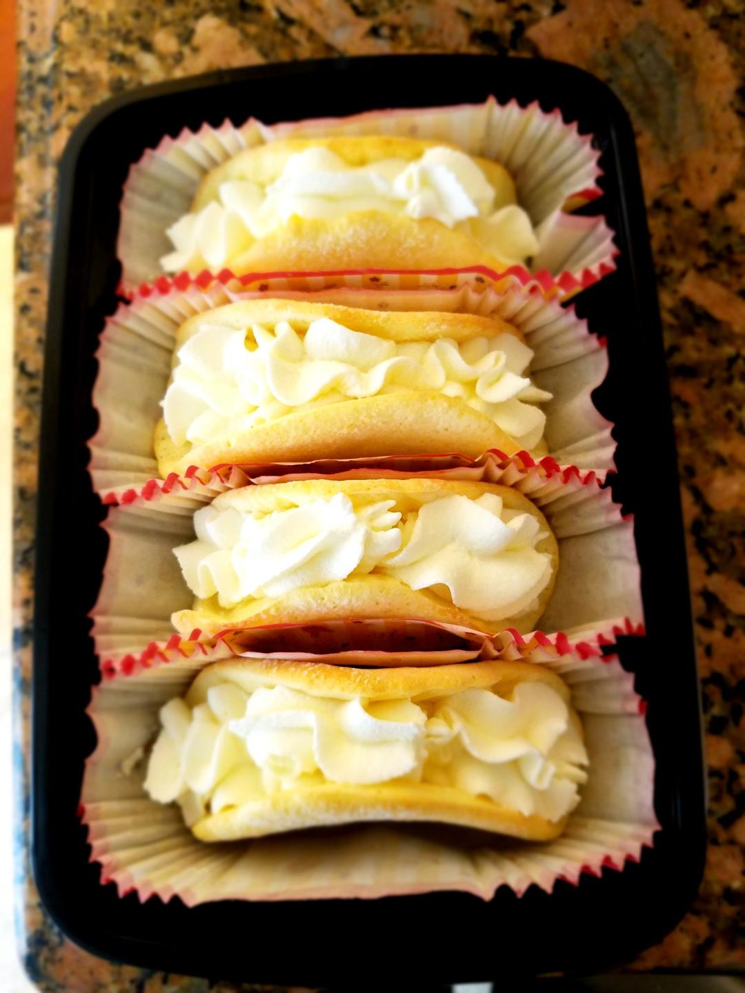 奶油元宝小蛋糕 Yuanbao Cake