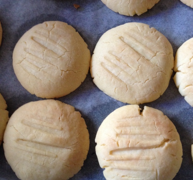 入口即化的德国酥饼 melt in mouth german cookies