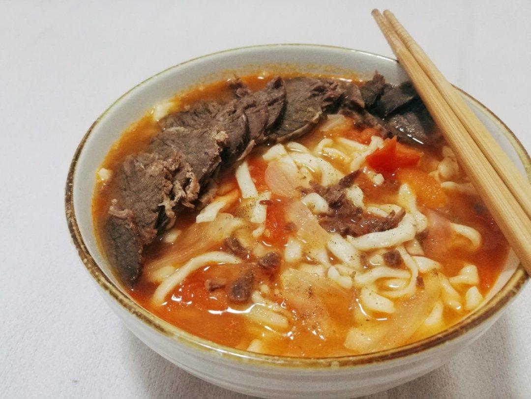番茄牛肉面