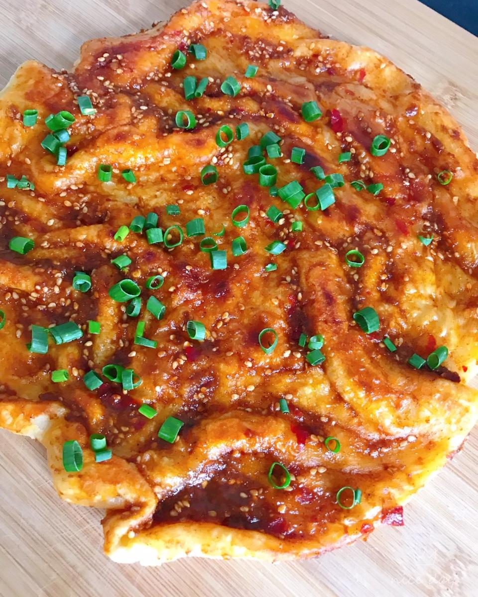 酱香饼 Spicy Soy Pancake