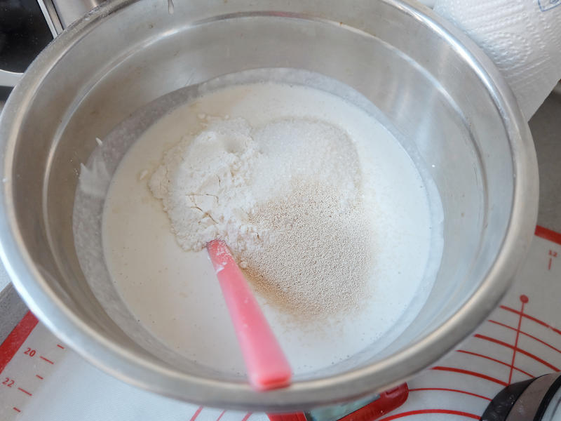 纯奶手撕吐司的做法 步骤1