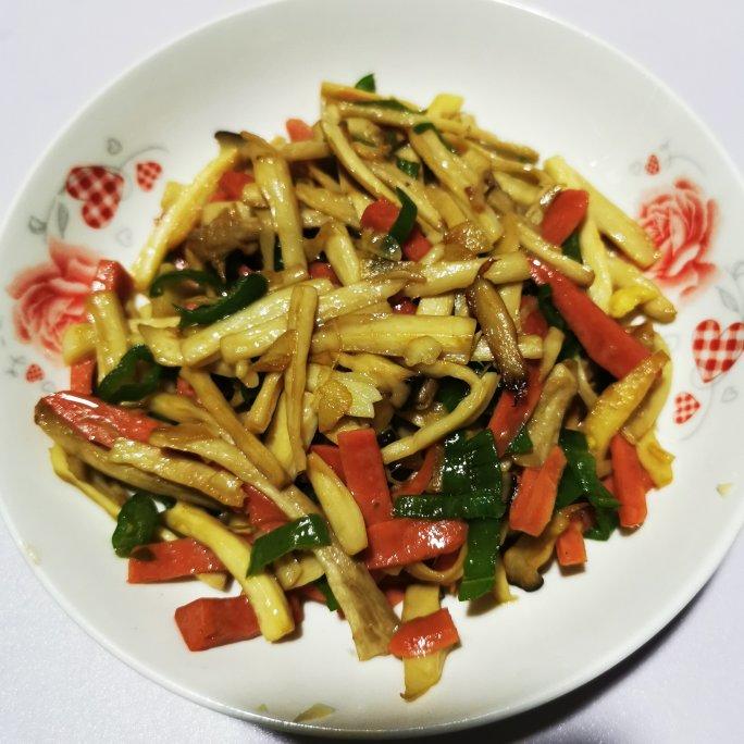 爆炒杏鲍菇