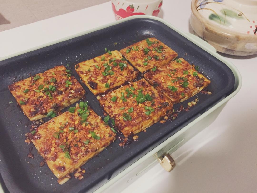 铁板豆腐（夜市必吃小吃）