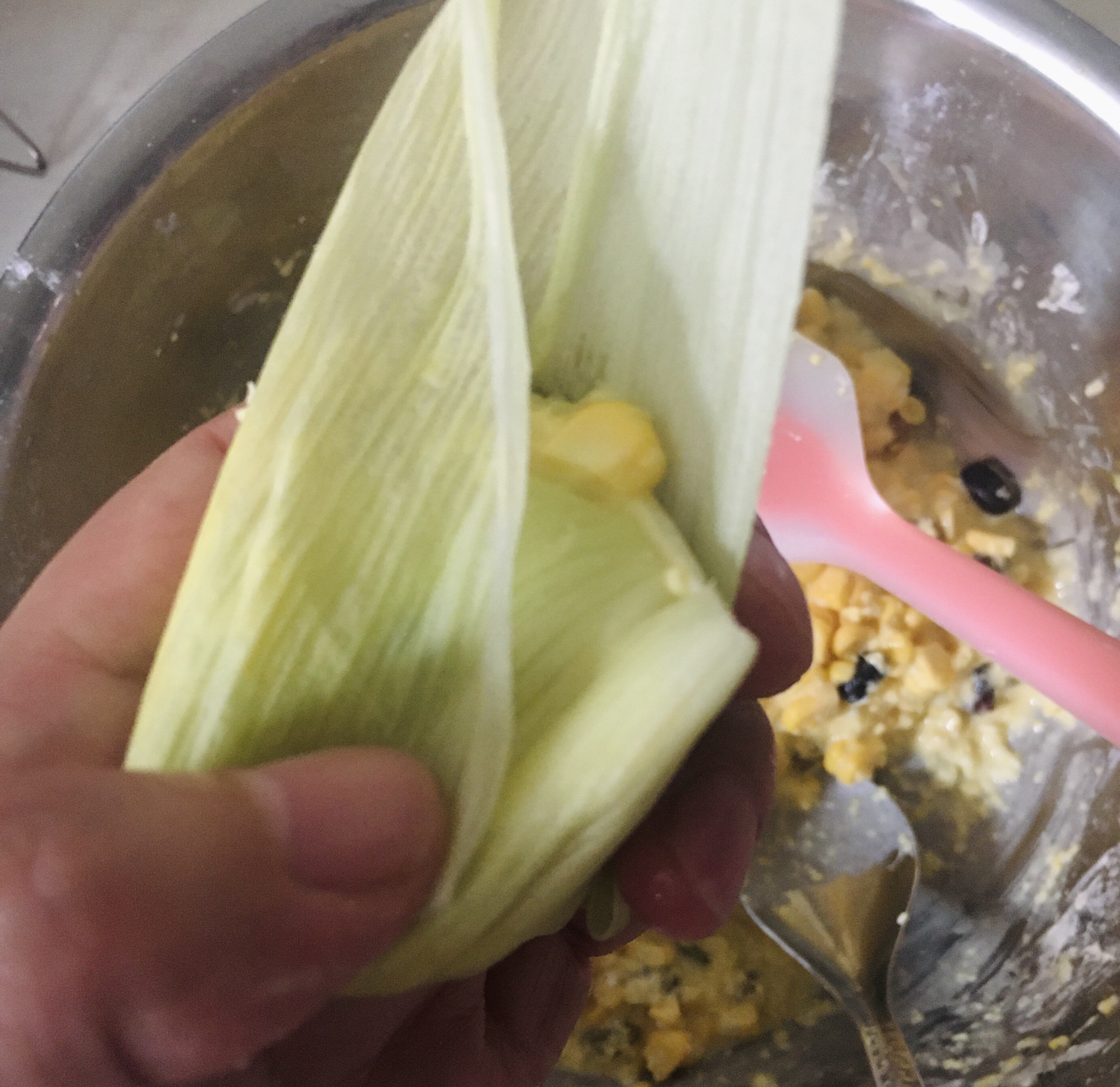 鲜玉米的花样吃法⋯⋯迷你版鲜玉米粽的做法 步骤18