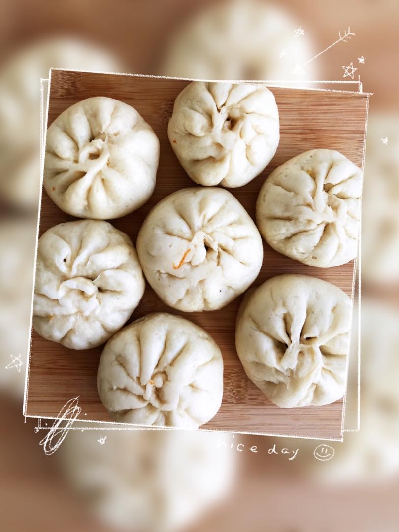胡萝卜木耳鸡蛋素包子