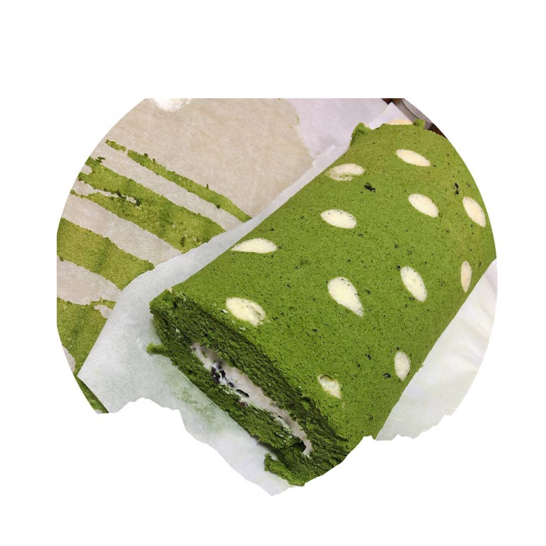 波点抹茶奶冻蛋糕卷