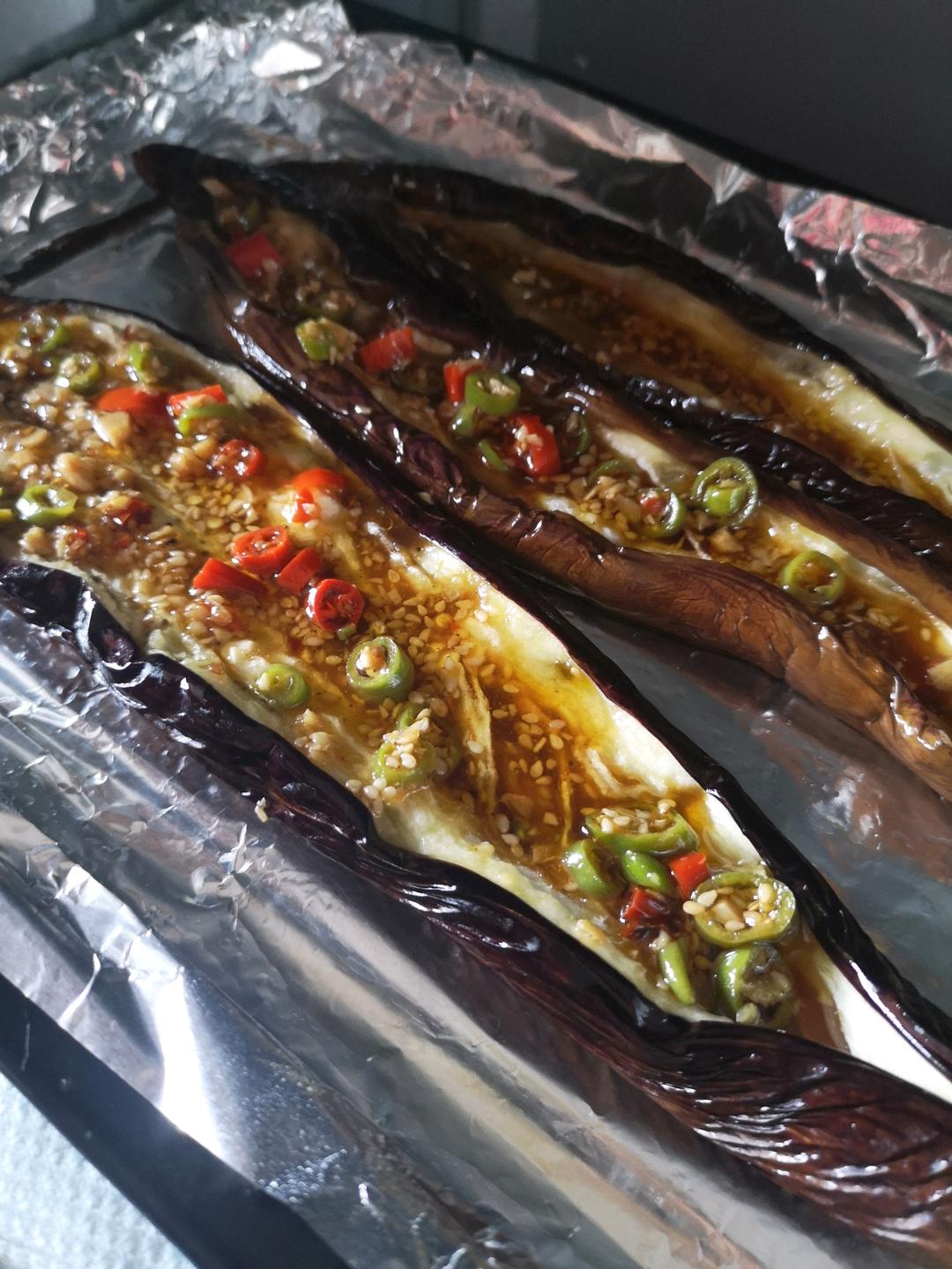 CC招牌菜销魂烤茄子，百吃不厌！