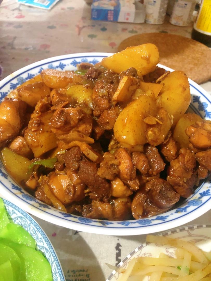 土豆鸡块（黄焖鸡）