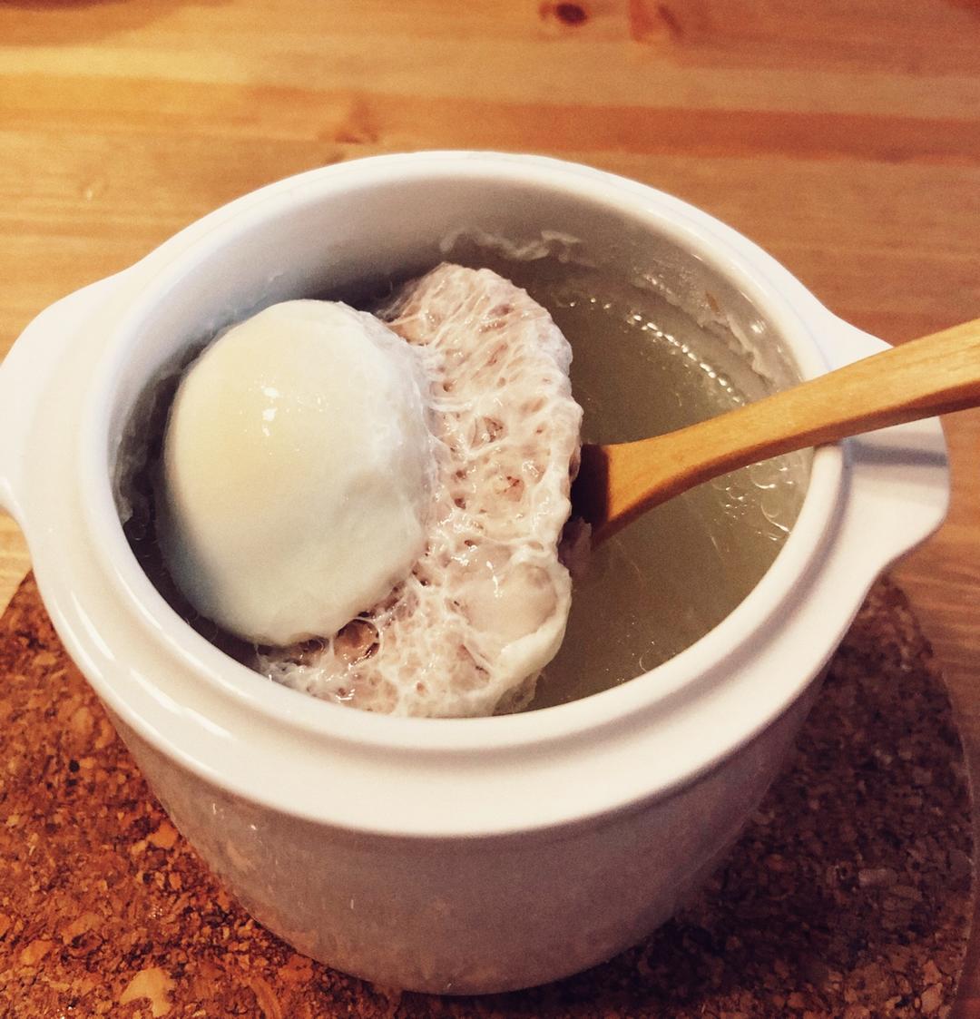 多柚plain做的鸡蛋肉饼汤