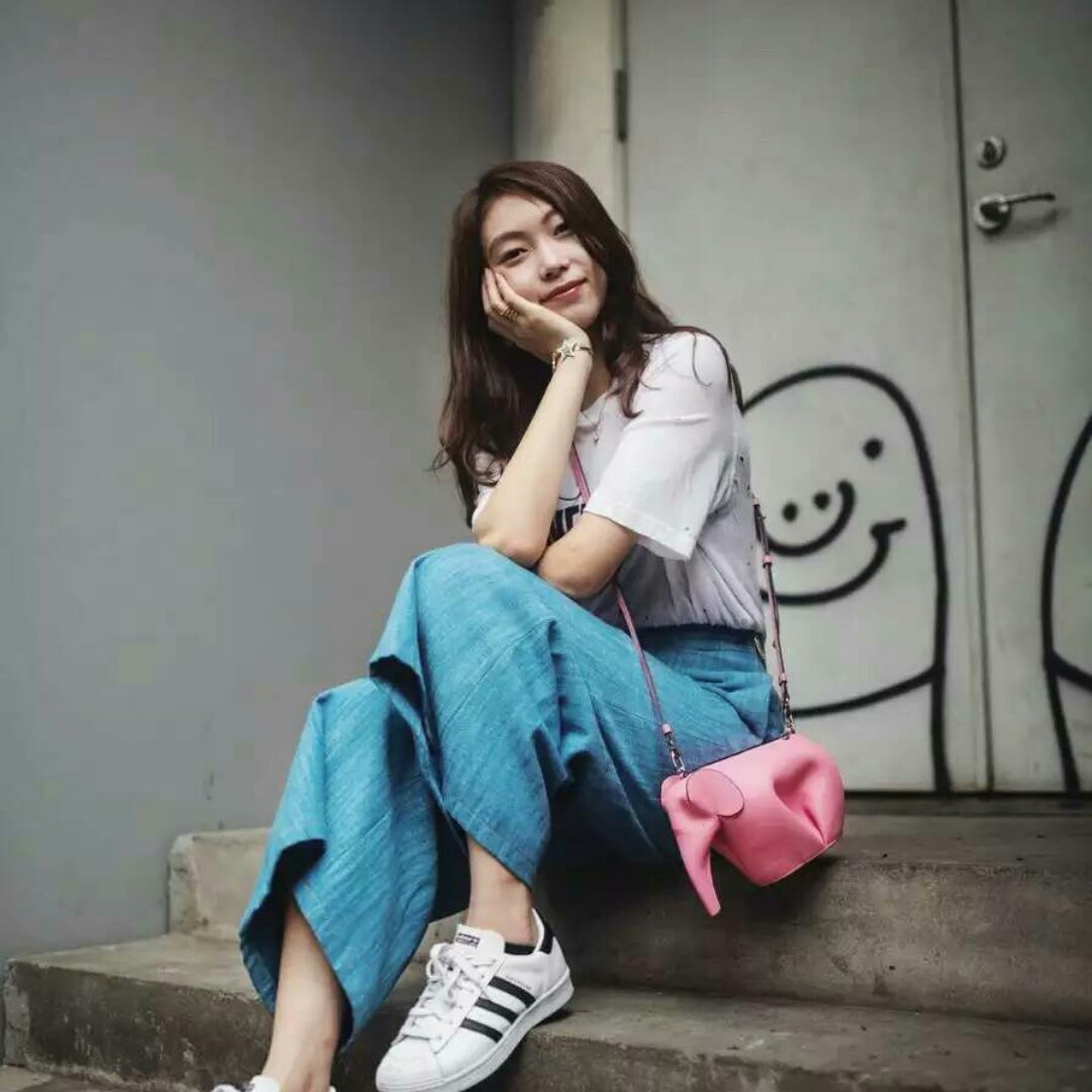 小马妮妮
