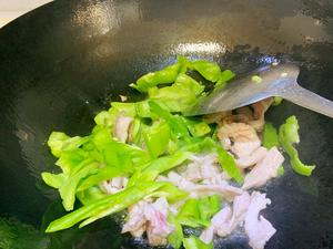 小竹笋炒肉的做法 步骤3