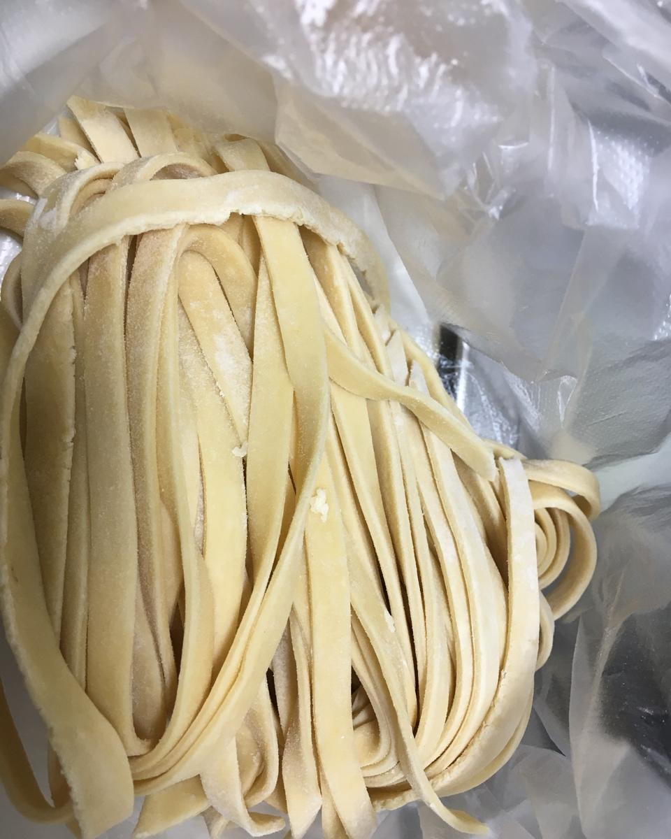 拉猪面/自制面条