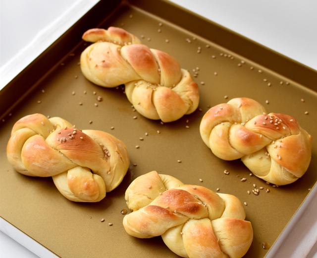 低卡奶香蜂蜜大麻花❗️外脆内软,香甜可口!的做法