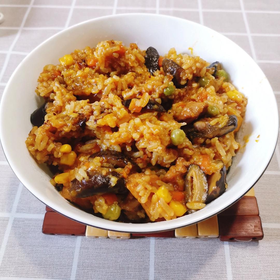 南瓜鸡肉香菇焖饭