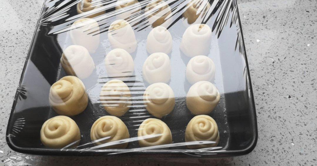 爱和自由的老式面包