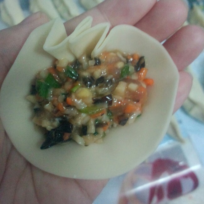 杏鲍菇大肉饺子