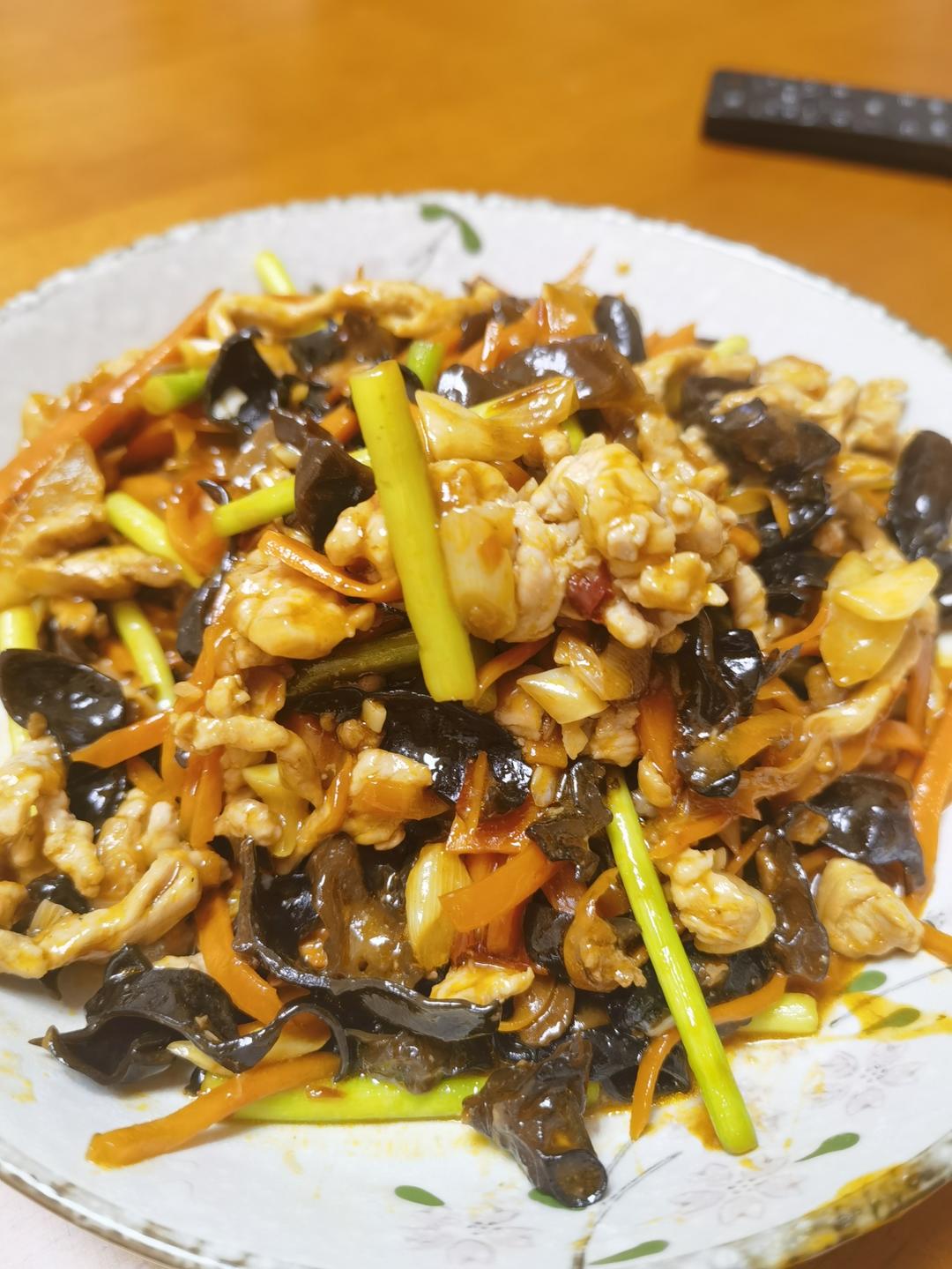 鱼香肉丝盖浇饭