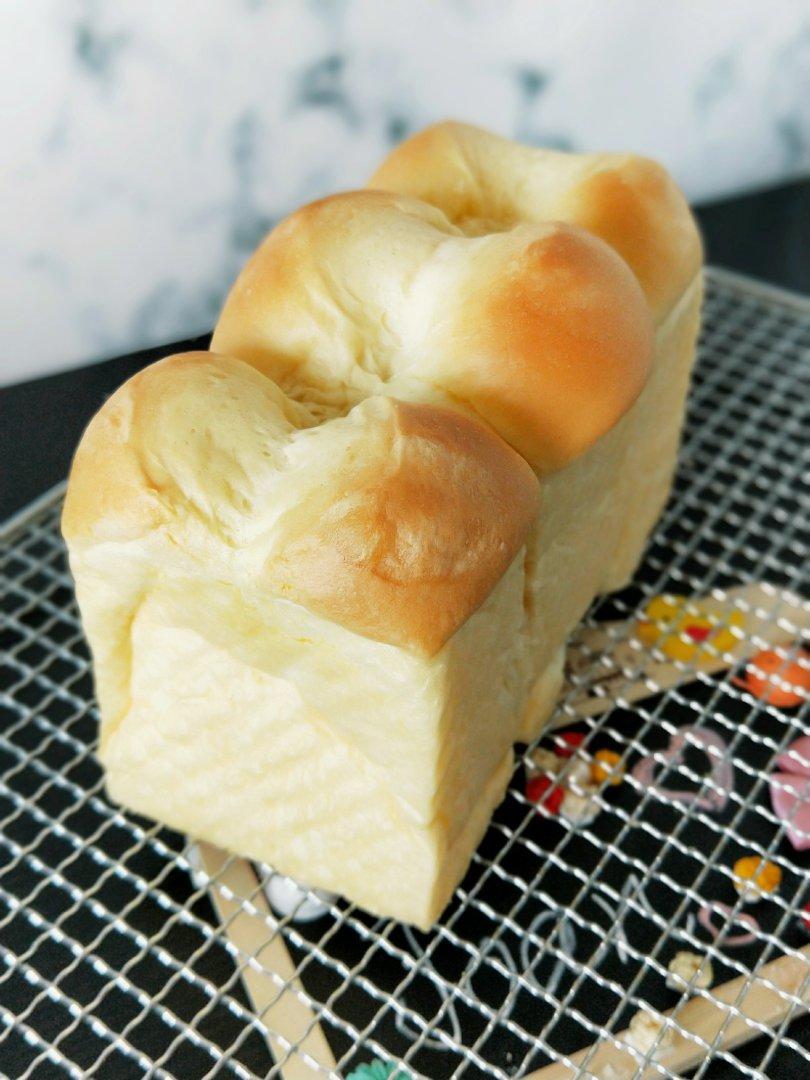 般诺怡心做的布里欧修皇冠吐司