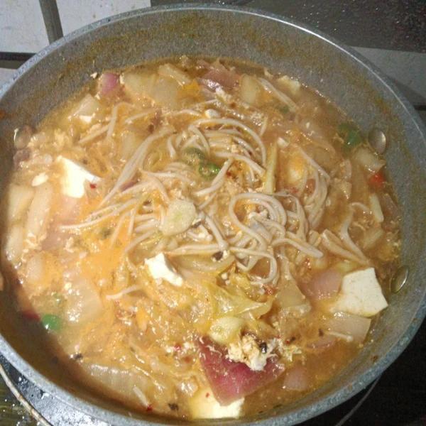 韩国大妈亲授— 韩式泡菜豆腐汤