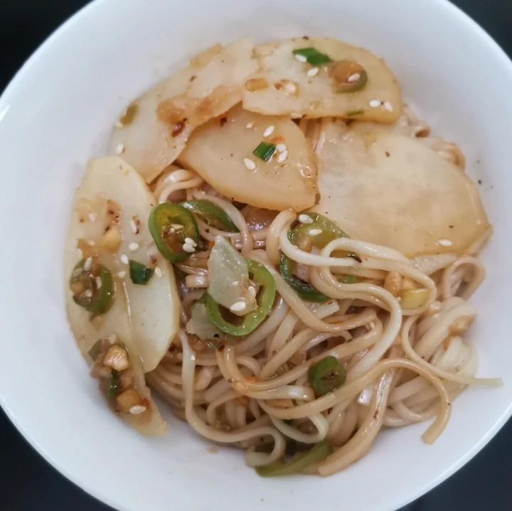 比麻辣烫好吃百倍！自制超过瘾巨解馋麻辣拌