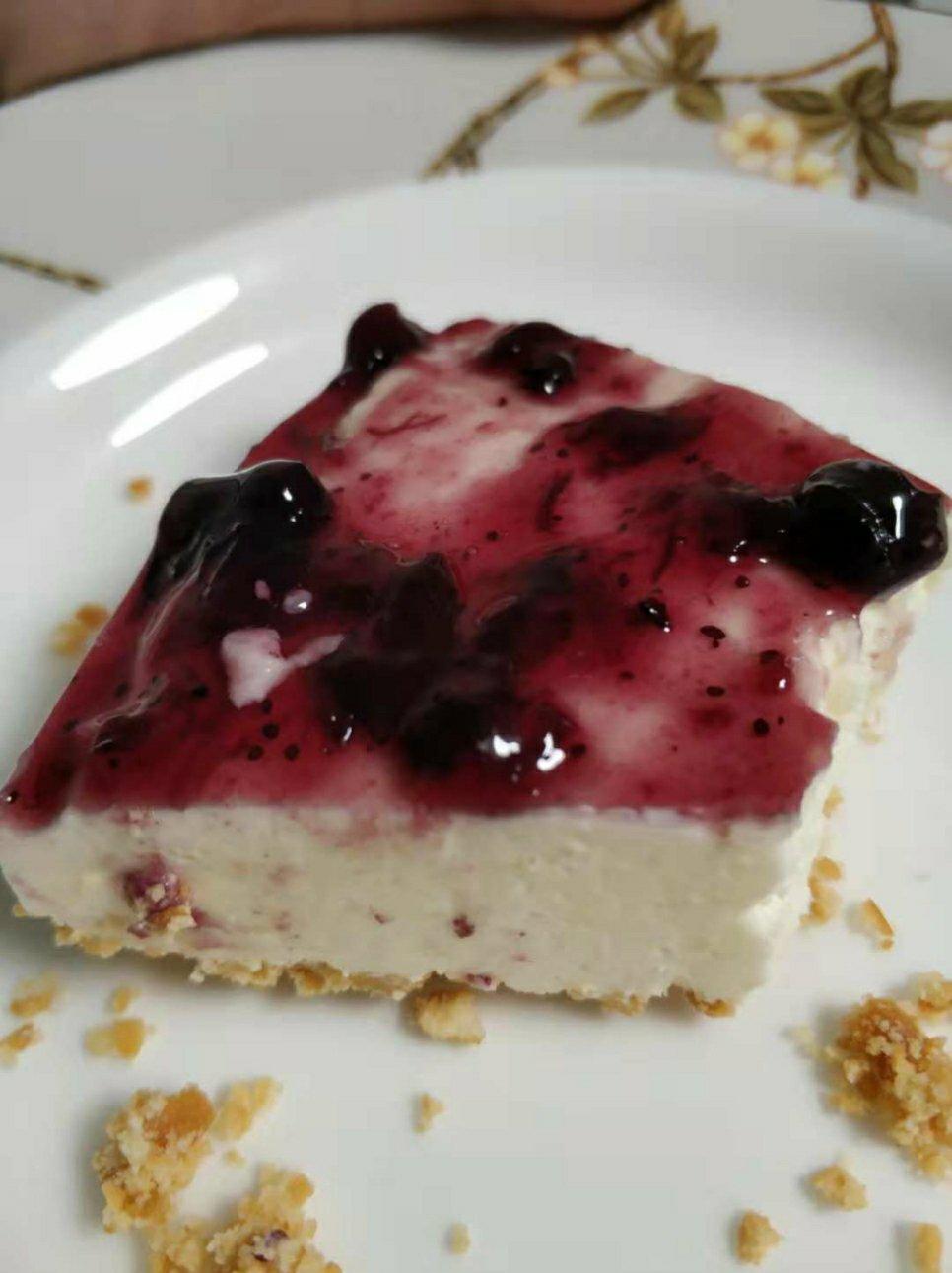 酸奶慕斯蛋糕【蓝莓】