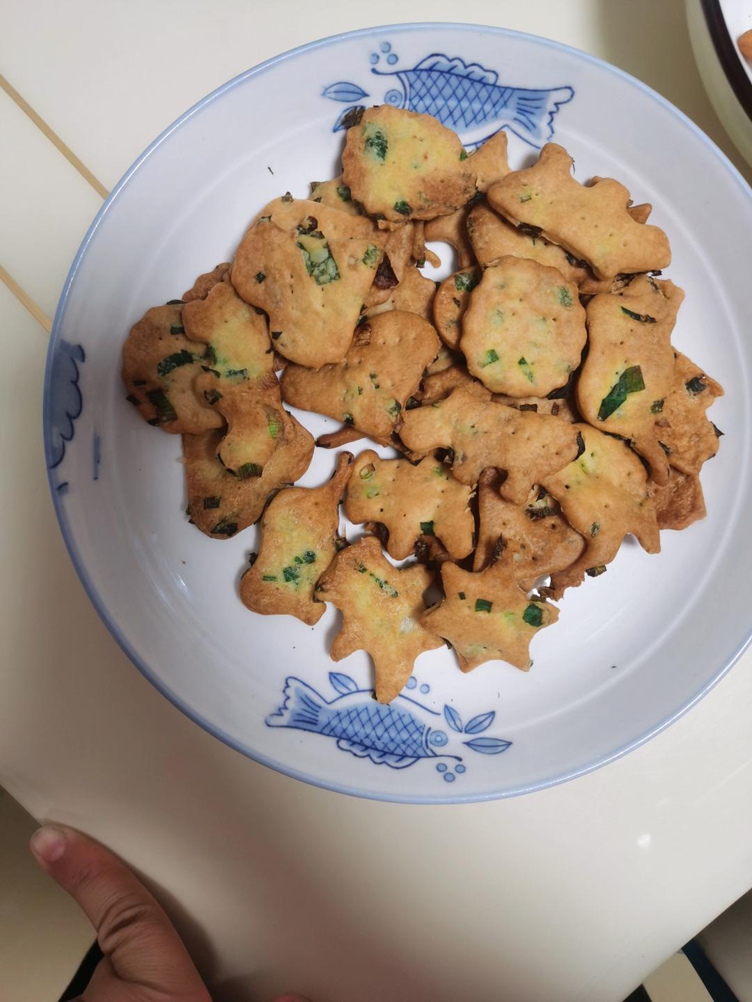 超级好吃的香葱苏打饼干（无糖低脂）-烤箱版食谱